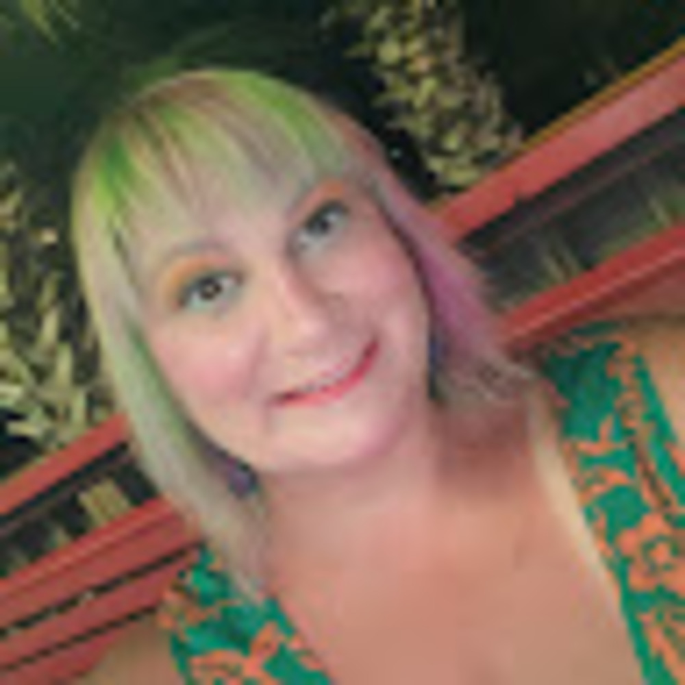 Meet your Posher, Christy